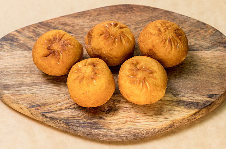 Пампушки картофельные с мясом жаренные